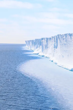 Fimbulisen calving front